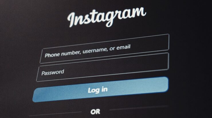 Instagram login screen with username and password fields